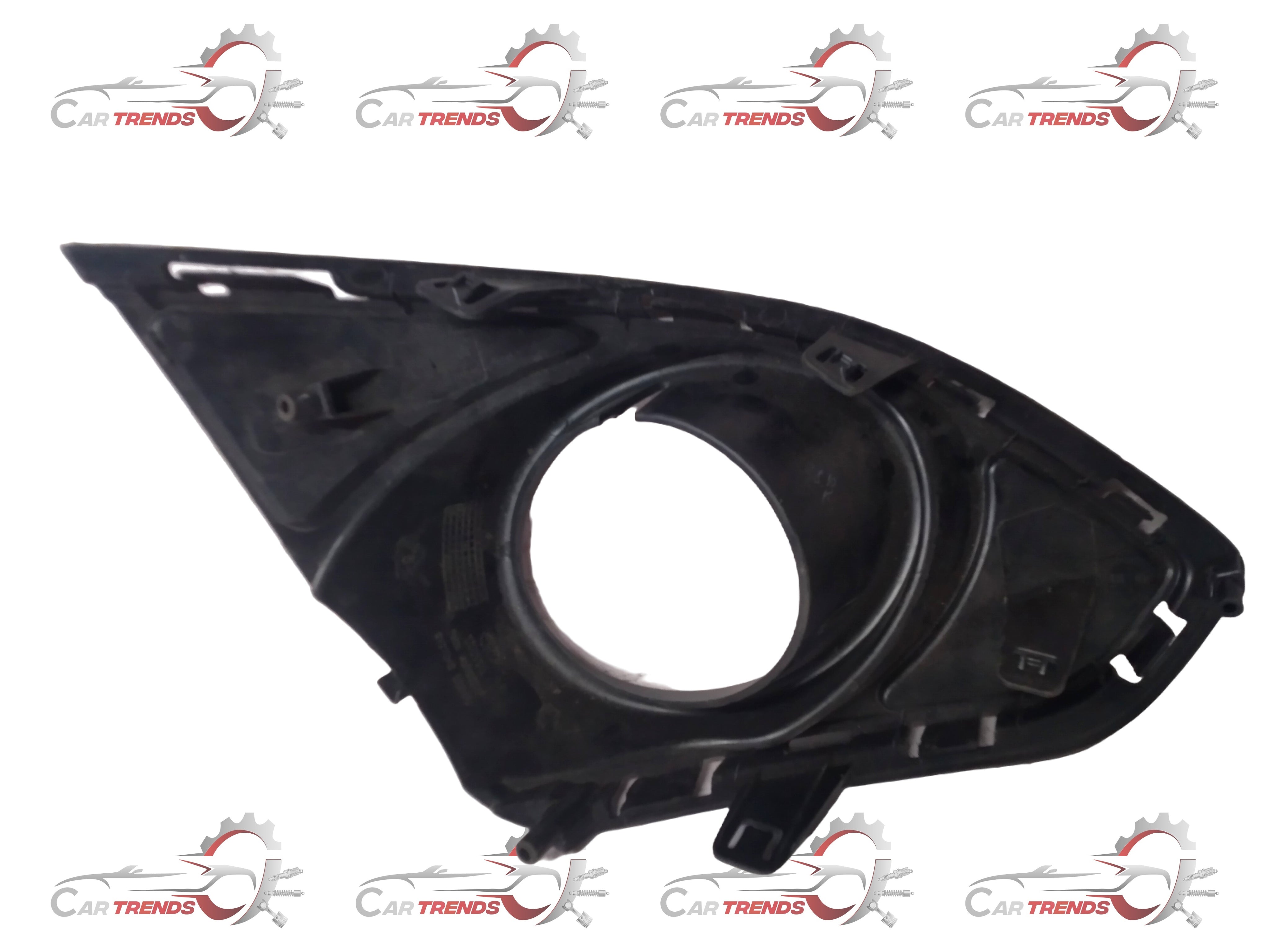 Front bezel for GM fog light assembly, part J95214495, showing a close-up of the bezel's shape and mounting surface.