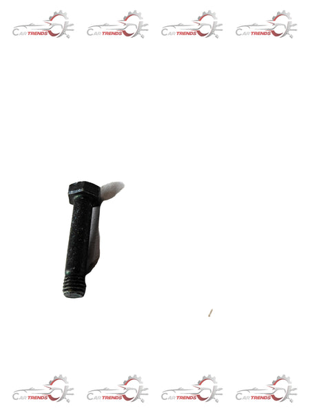 Chevrolet Tavera bolt, M8x40 size, metallic fastener with hex head, used in vehicle assembly, branded by General Motors.