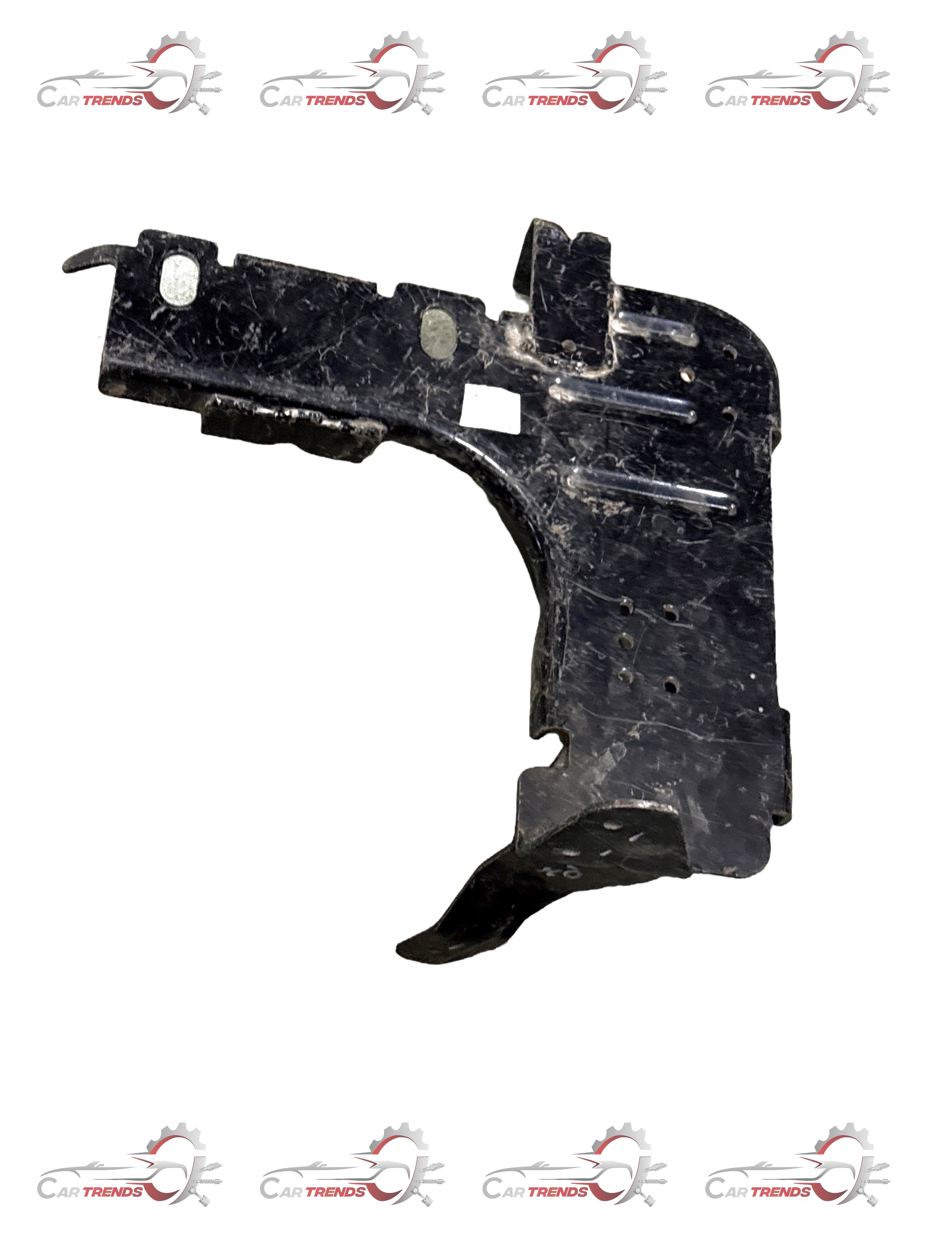 General Motors Tavera right front fascia bracket assembly, automotive part for Tavera models, repair or replacement component.