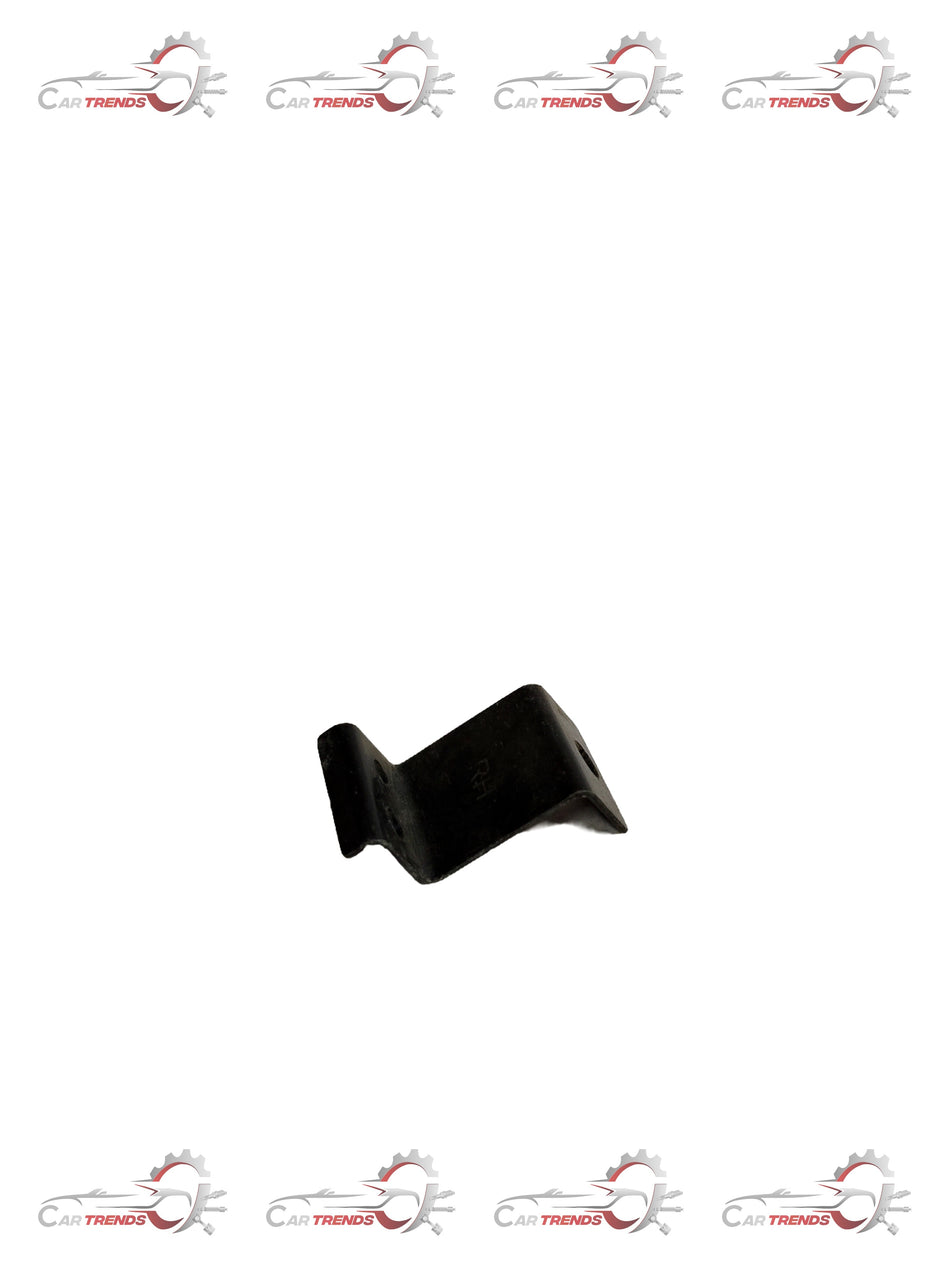 General Motors Tavera right-hand radiator bracket, OEM part, designed for T28282000 model, mounts radiator securely in engine bay.