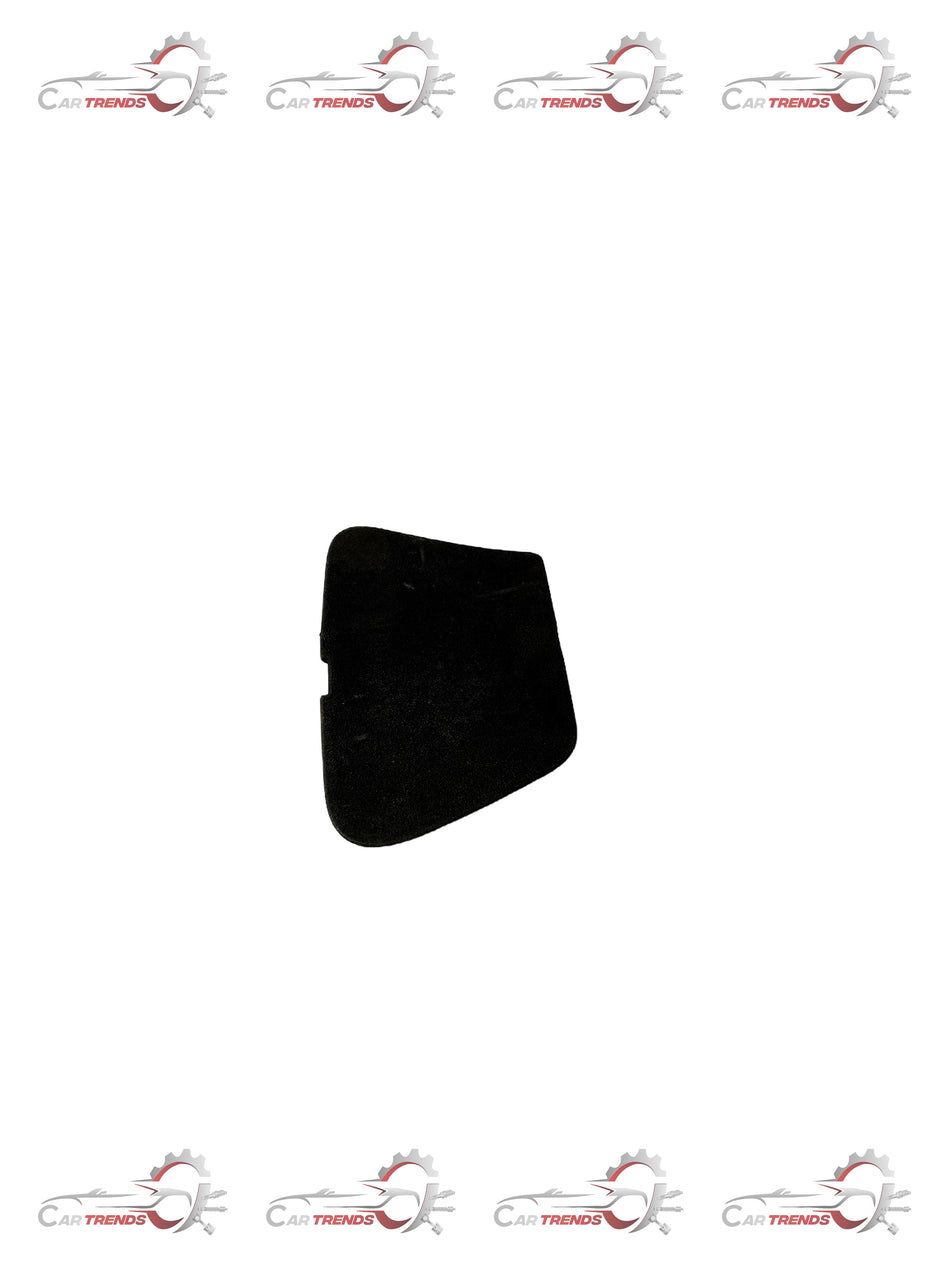 Front side bolt fin cap for Chevrolet Cruze by General Motors, part J96952174, designed for secure wheel assembly.