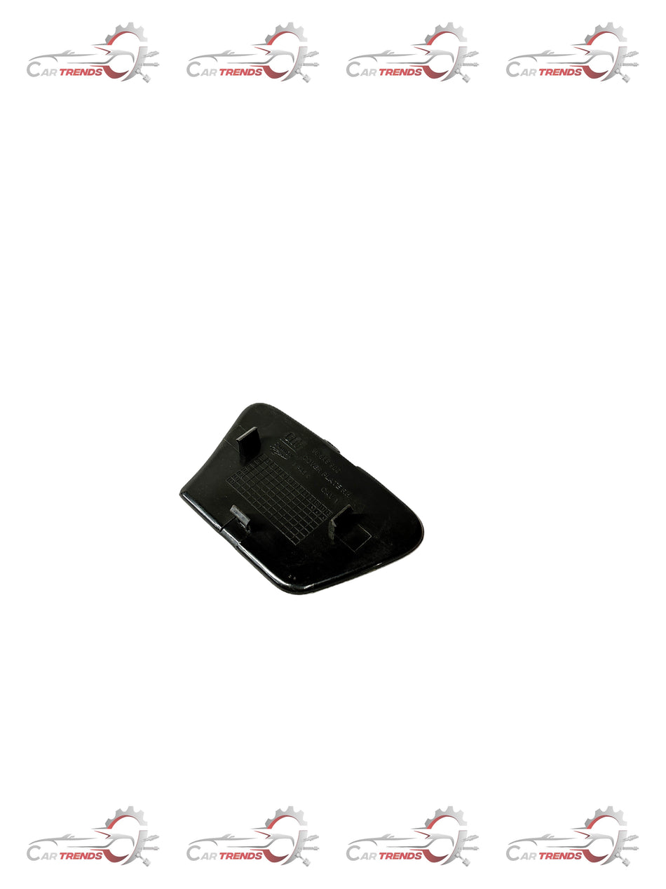 General Motors front side bolt fin cap for Cruze, designed for secure wheel and hub assembly.