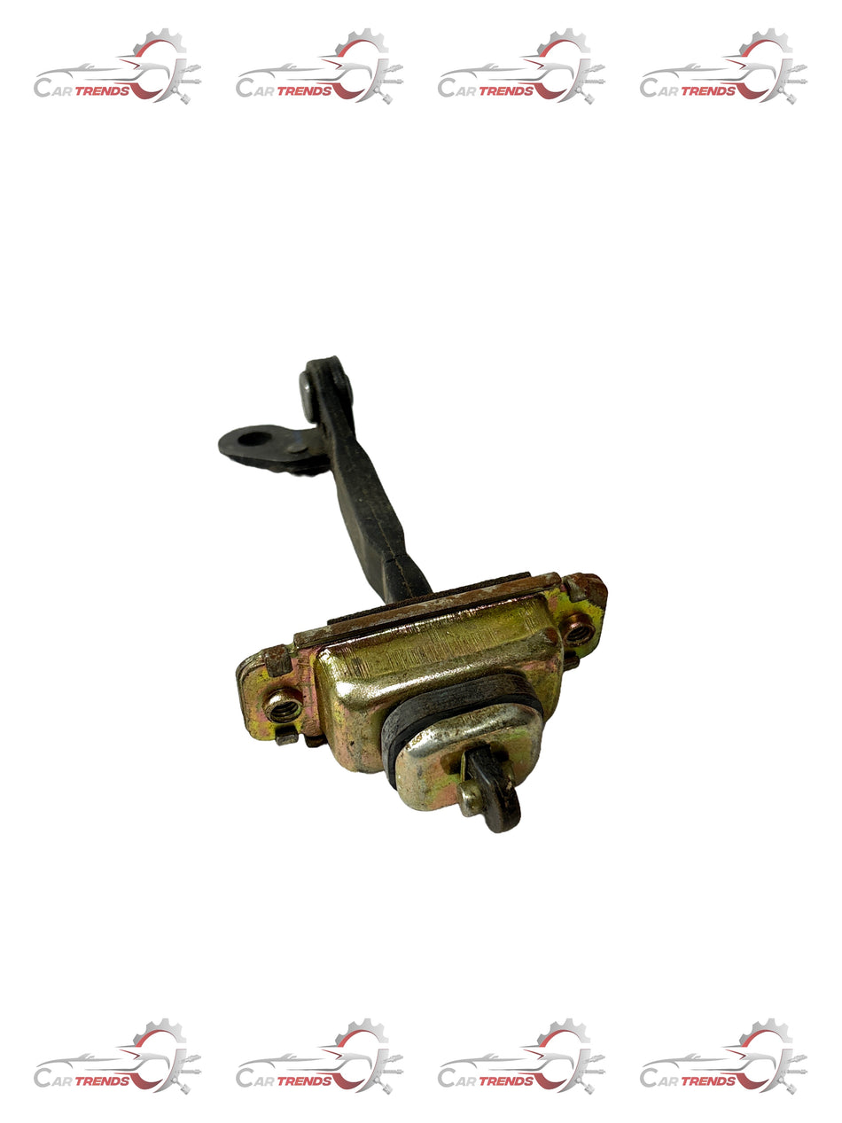Rear right door for Chevrolet Aveo, general motors replacement part, showing the exterior view of the automotive door.