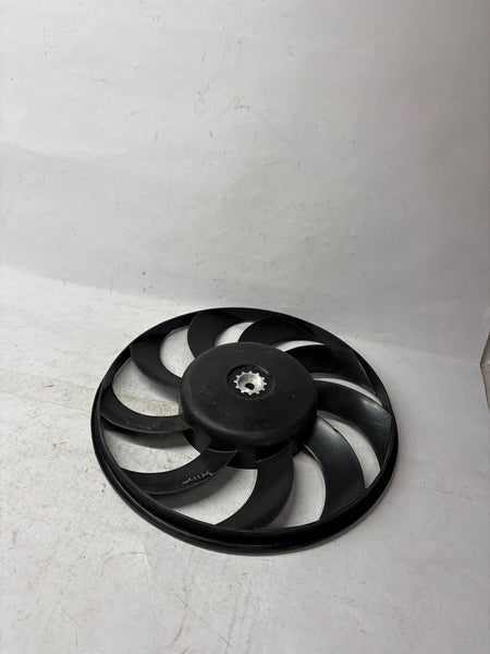 GENERAL MOTORS COOLING FAN TAVERA 1ST GEN T97598528 T97598528 - Back view