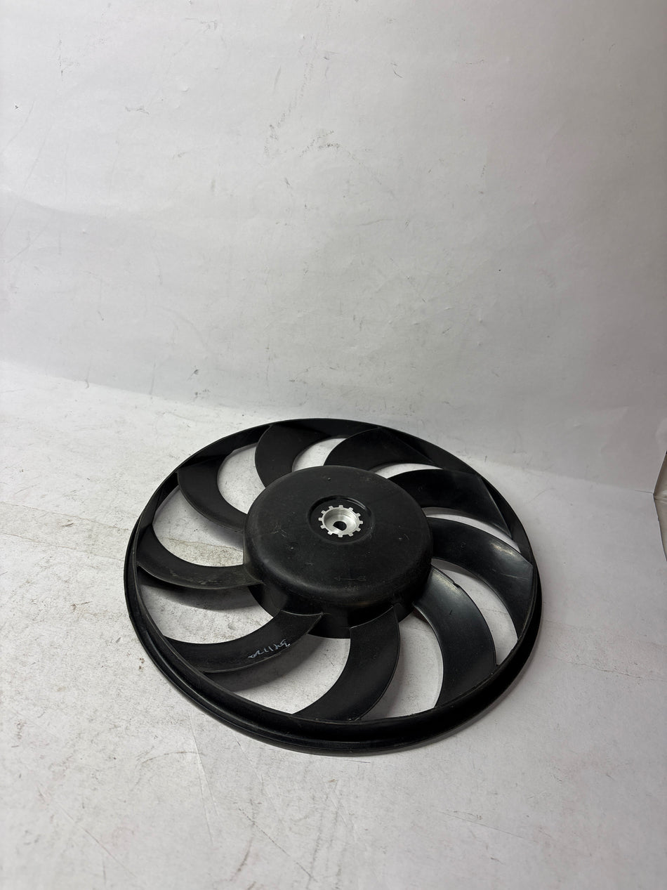 Cooling fan for Tavera 1st Gen by General Motors, automotive cooling fan with brand-specific design and features.
