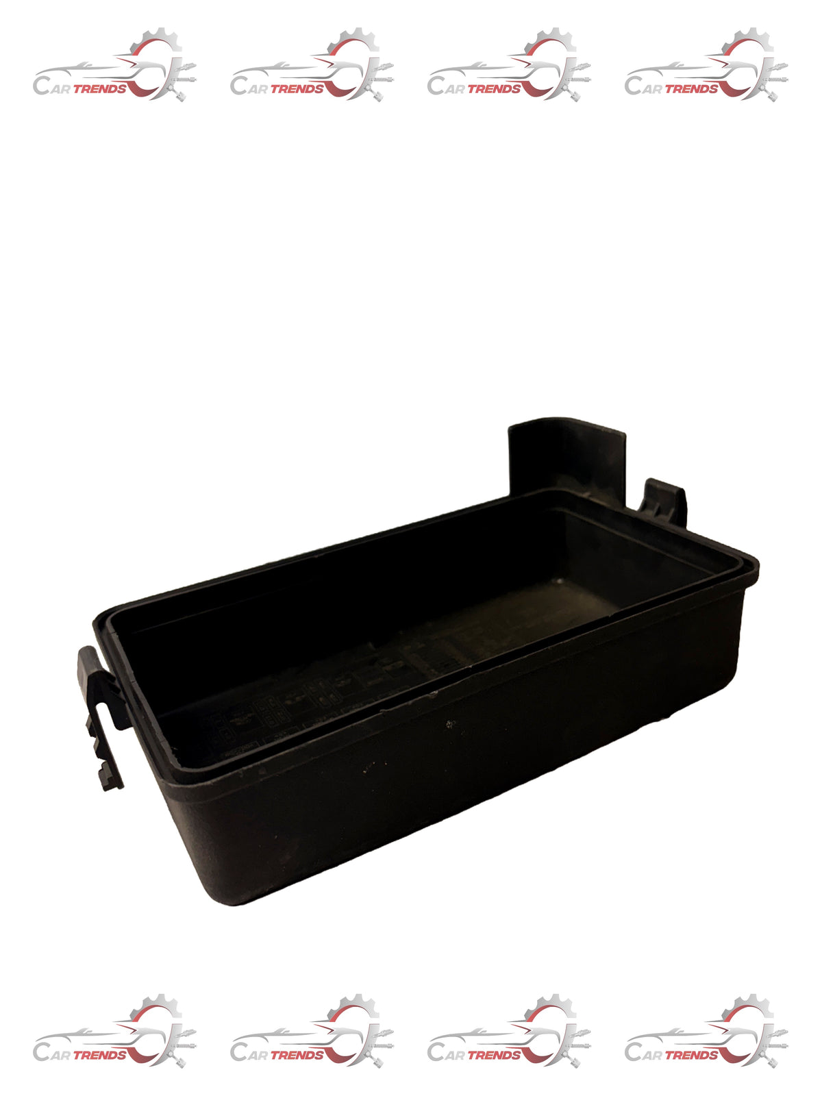 Black fuse cover assembly for General Motors vehicles, part number J9066186, designed to protect electrical fuses.