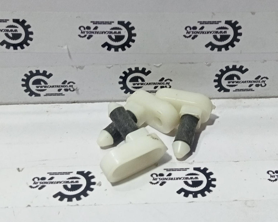 General Motors dust cover kit for Beat, Spark, Cruze, Sail vehicles, including protective covers for engine components.