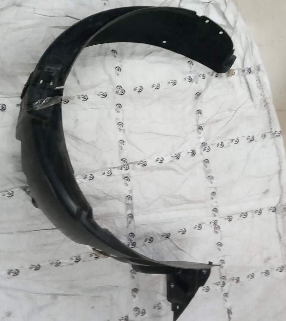 General Motors Fender Lining Beat LH J95088014, car fender liner for vehicle protection, shown in the image.