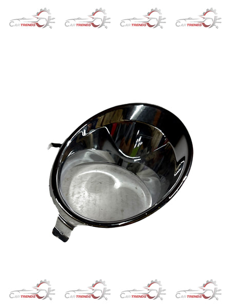 GENERAL MOTORS FOG LAMP BEZEL RH BEAT J96687010 J96687010 - Front view