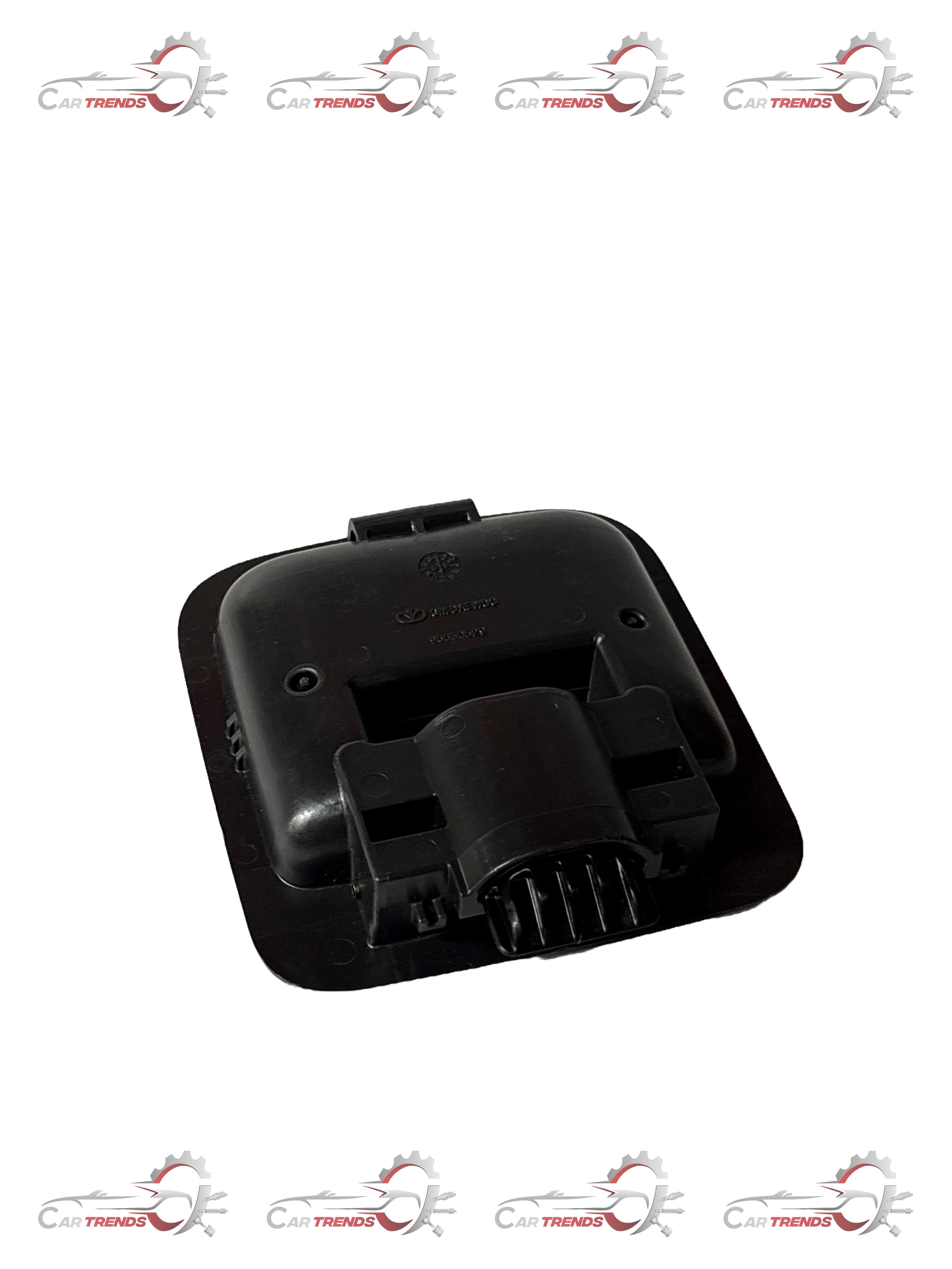 General Motors Captiva front load floor compartment handle for J96808015 model, visible in the image.