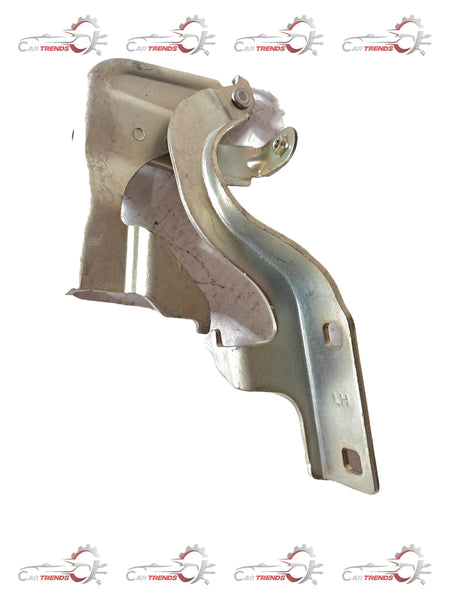 General Motors hood hinge LH for Captiva J96861649, close-up view showing metal hinge component for vehicle repair.
