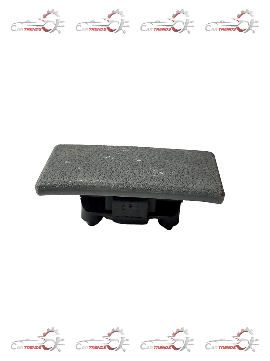 General Motors Lock a Glove Box Spark J96435445 installed in a vehicle for secure glove box access.