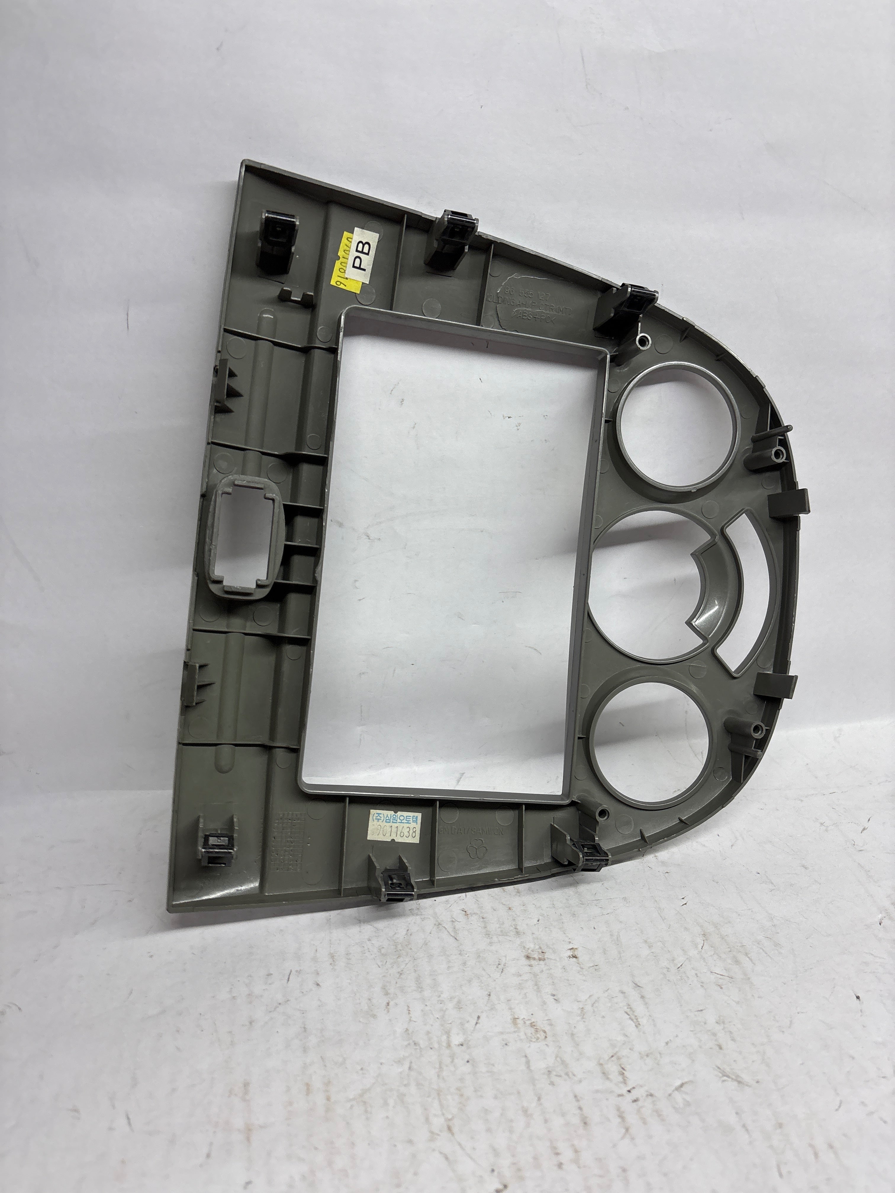 General Motors molding A interior panel trim for Opel Astra Optra Petrol J96555127, shown in the image.