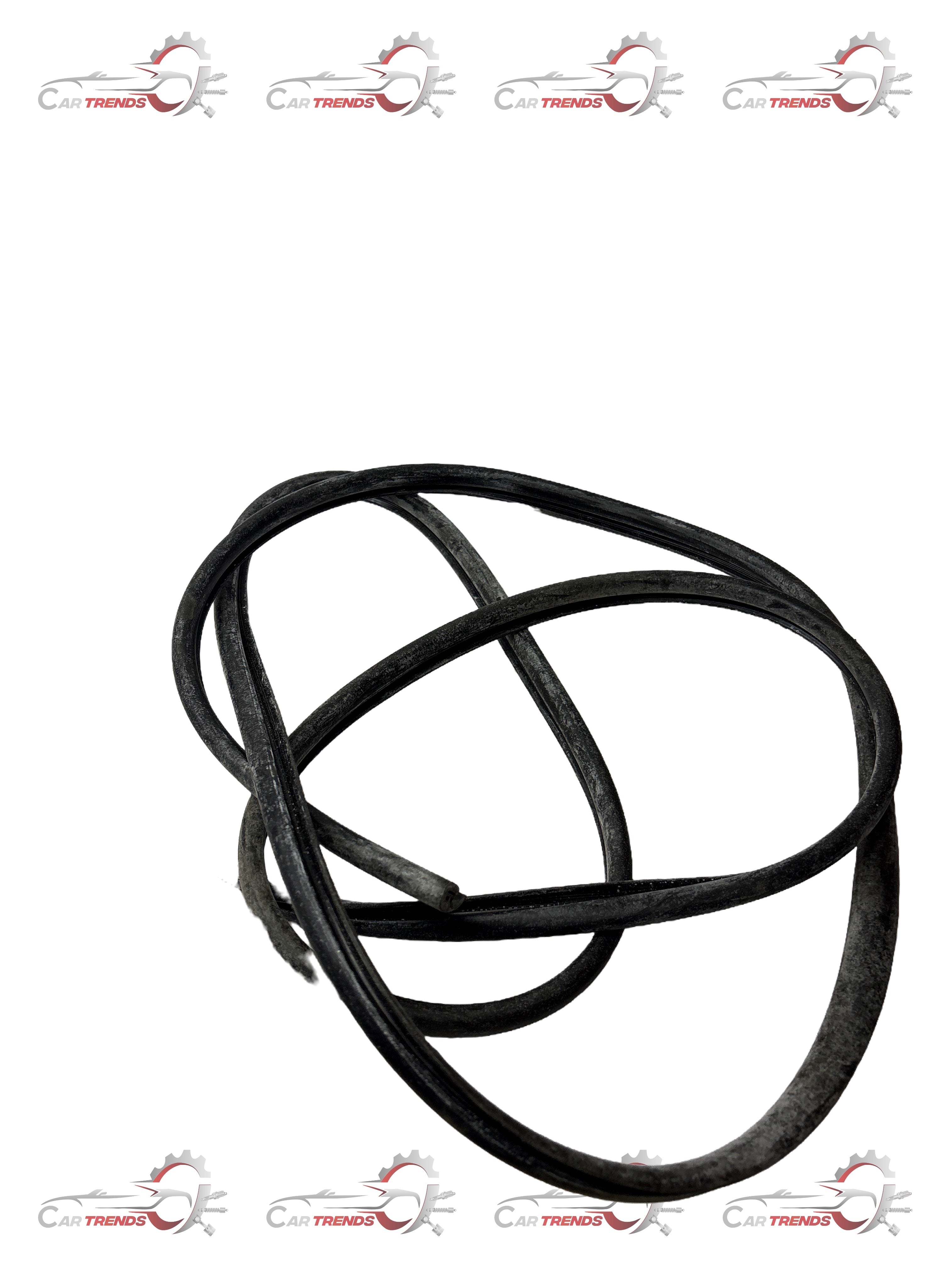 General Motors molding L gate for Corsa, exterior door garnish component, black plastic finish, designed for Corsa models.