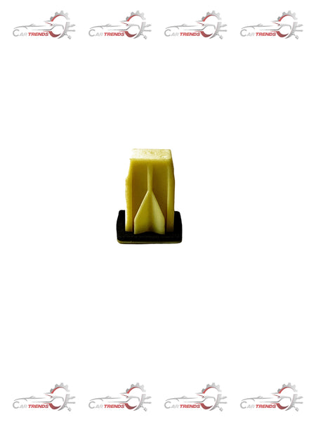General Motors nut RR license plate bolt for Cruze J25704358, vehicle part with metal construction and standard size.