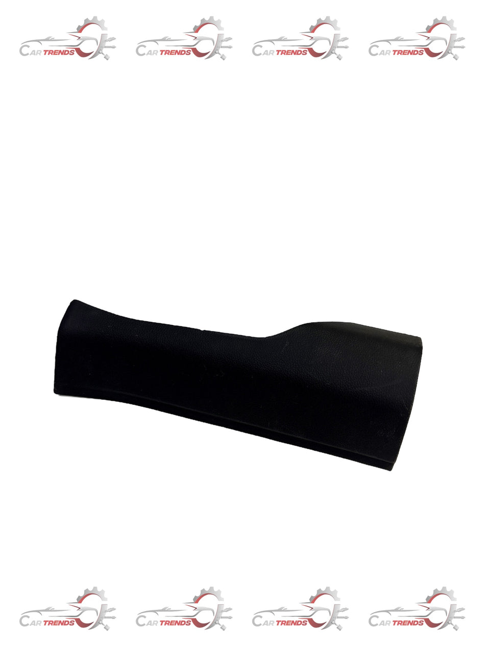 General Motors Cruze right rear sill plate with model-specific identification, made of durable material.