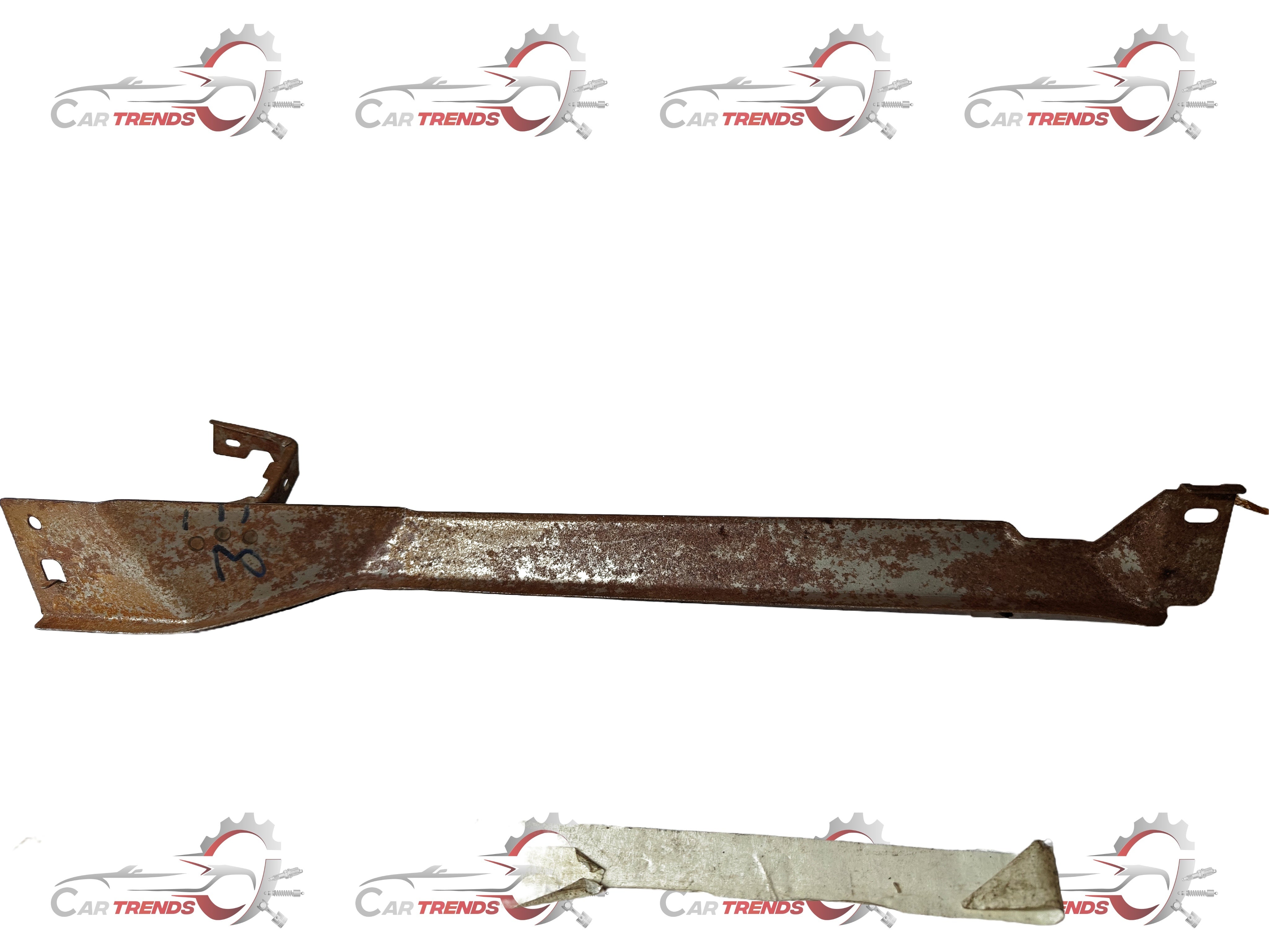 Reinforcement installation for lower door of Tavera vehicle by General Motors, showing the door frame and metal reinforcement part.