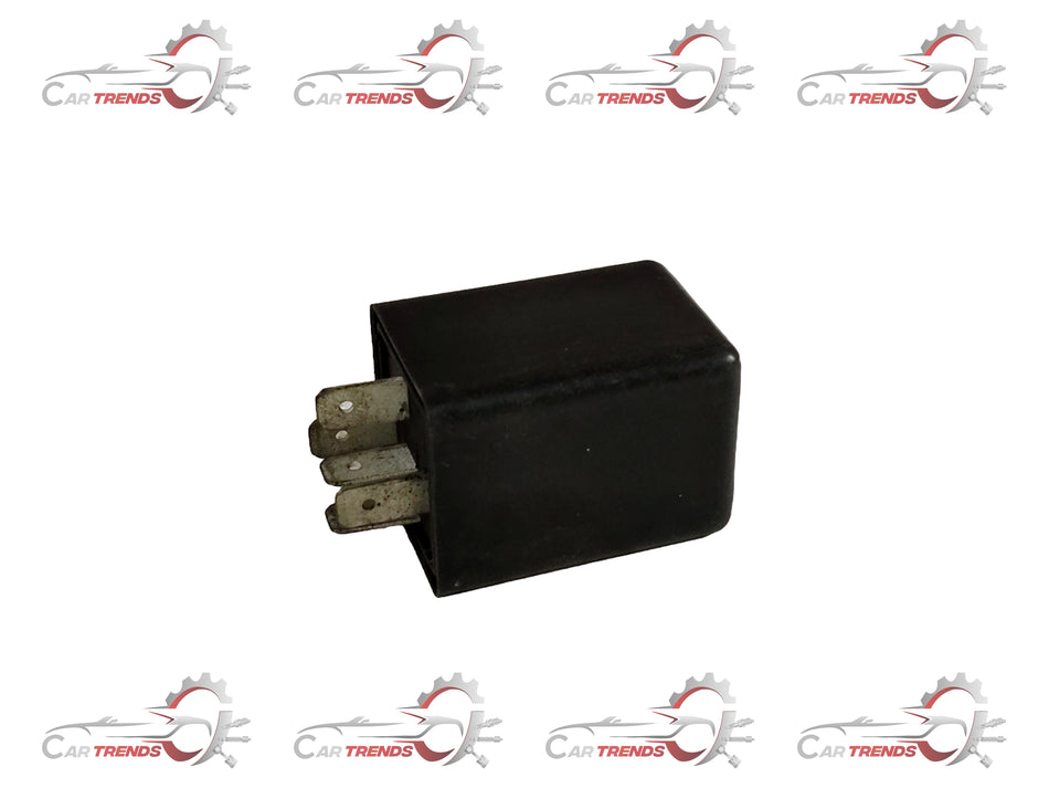 General Motors relay assembly for A/C condenser fan motor in Corsa, part S92181171, visible in the image.