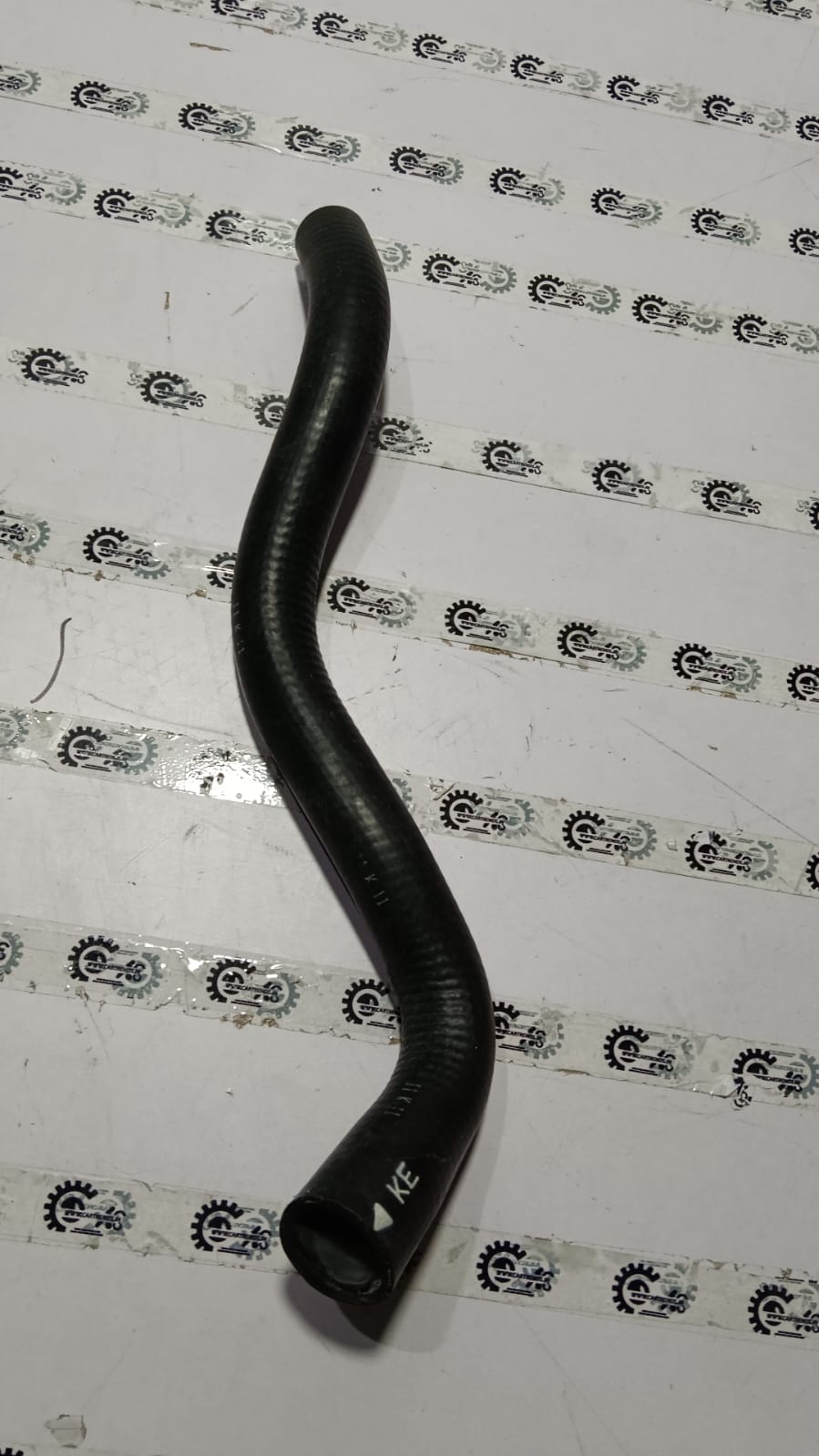 Rubber duct pipe for Chevrolet Aveo by General Motors, part number UVA J96536542, shown in black with flexible design.