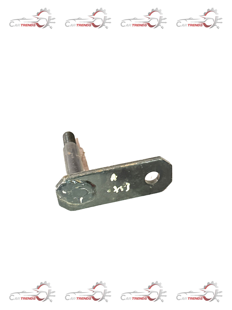 General Motors Tavera rear shock shackle for T28293920 model, featuring durable metal construction and mounting hardware.