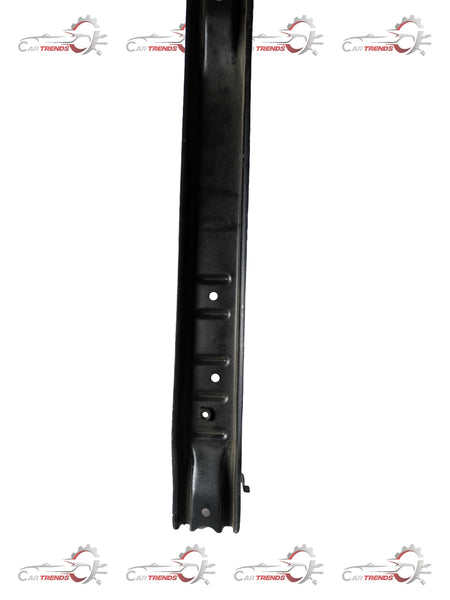 General Motors Tavera support assembly deflector, vehicle part for T28293254 model, shown on a white background.