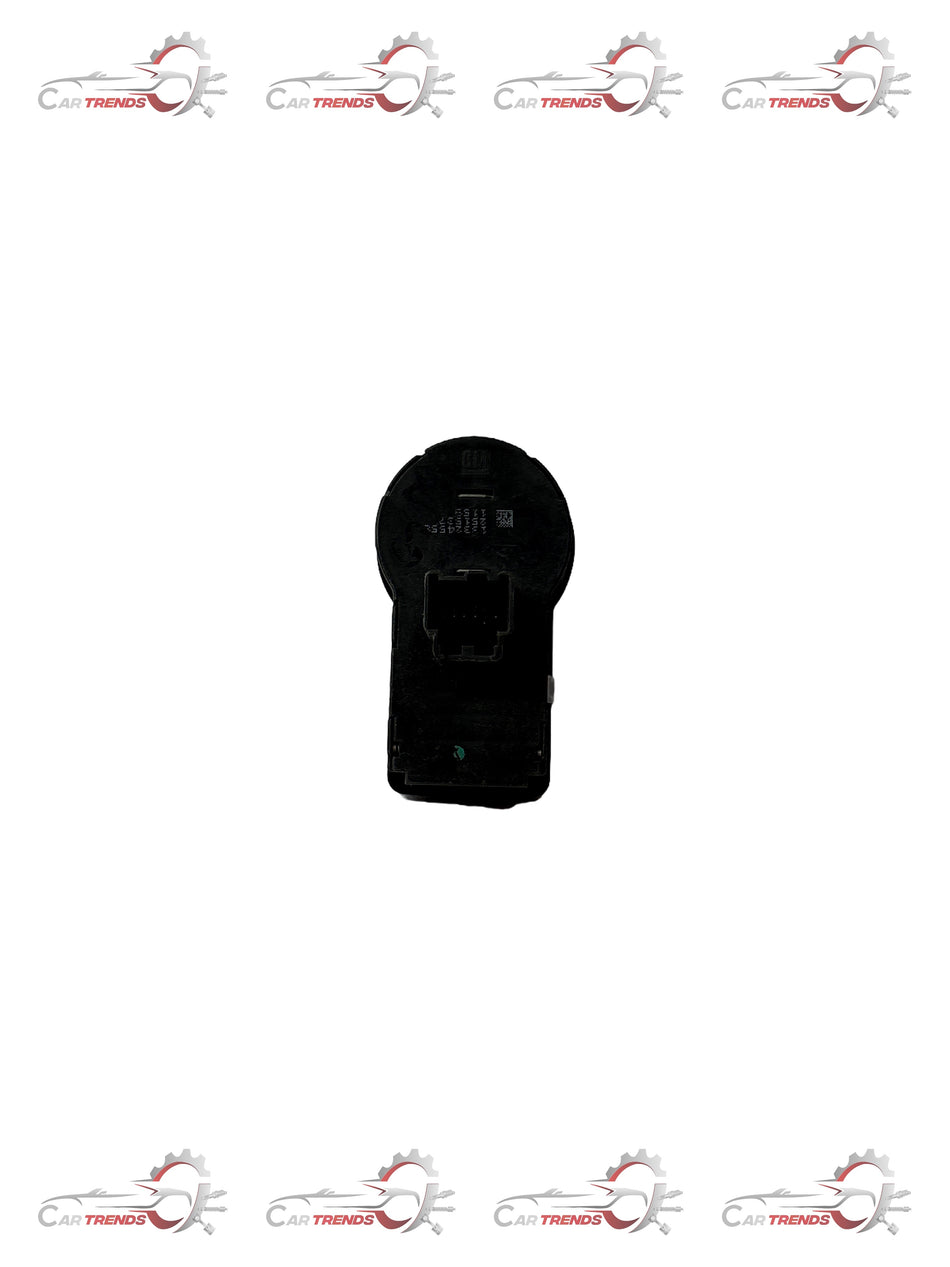 General Motors switch HDLP Cruze J13324558, automotive switch part for Chevrolet Cruze vehicle interior control.