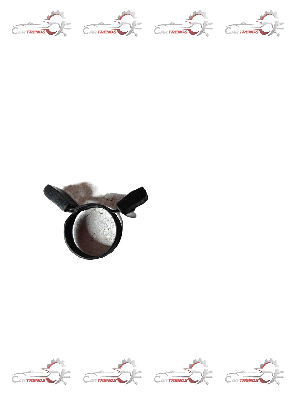 General Motors fuel hose clip for Tavera, durable automotive part used to secure fuel hoses in vehicles.