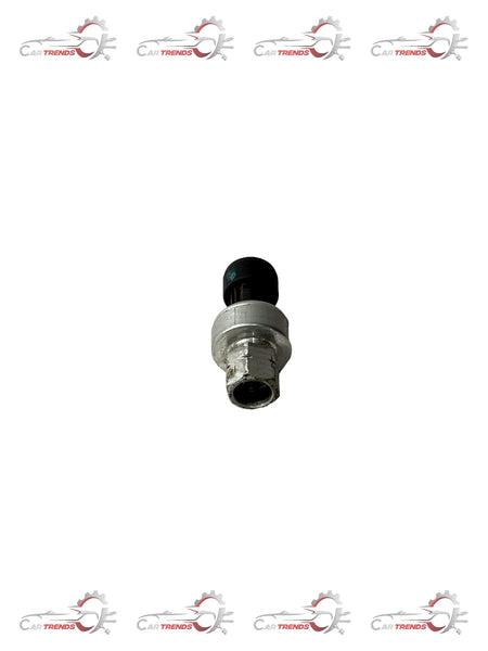 General Motors Optra petrol pressure transducer switch, automotive sensor with wiring for engine pressure monitoring.