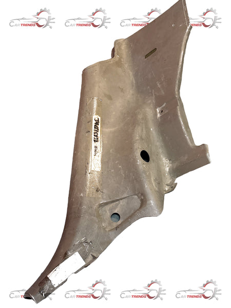 Front trim wheelhouse for Chevrolet Optra by General Motors, showing the vehicle's wheel arch area with detailed metal and paint.