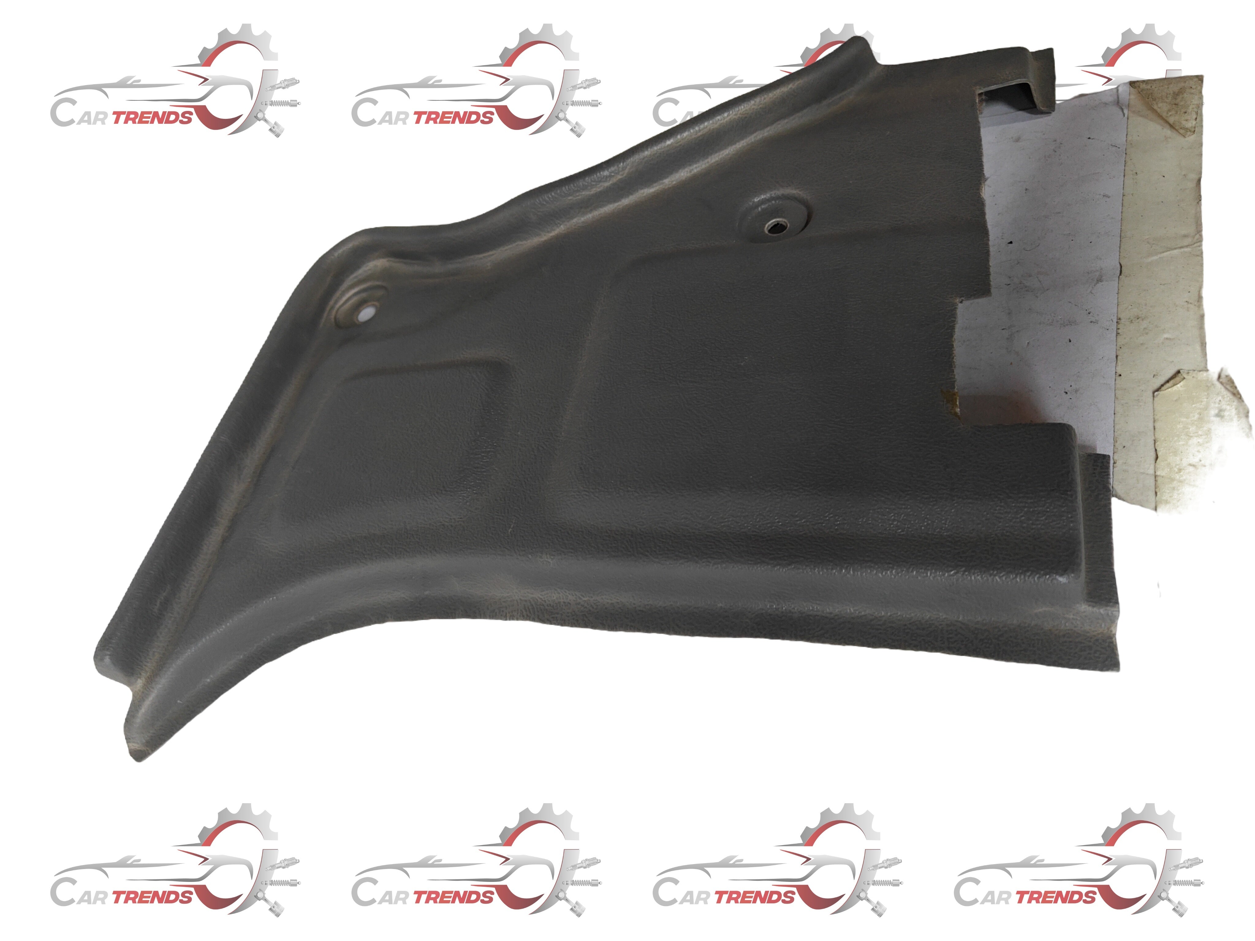General Motors Tavera dashboard side trim assembly for T97596745 model, designed for vehicle interior enhancement.