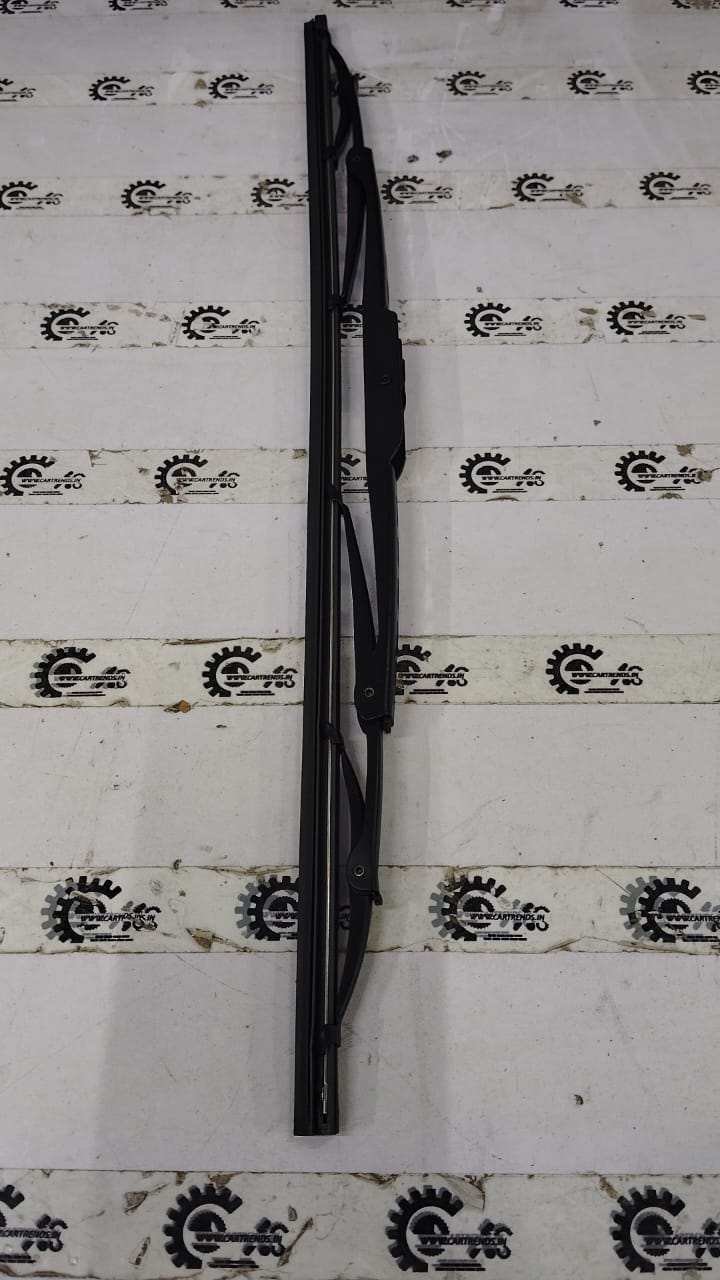 GOMECHANIC 19-inch wiper blade for vehicles, durable and easy to install, designed for clear windshield visibility.