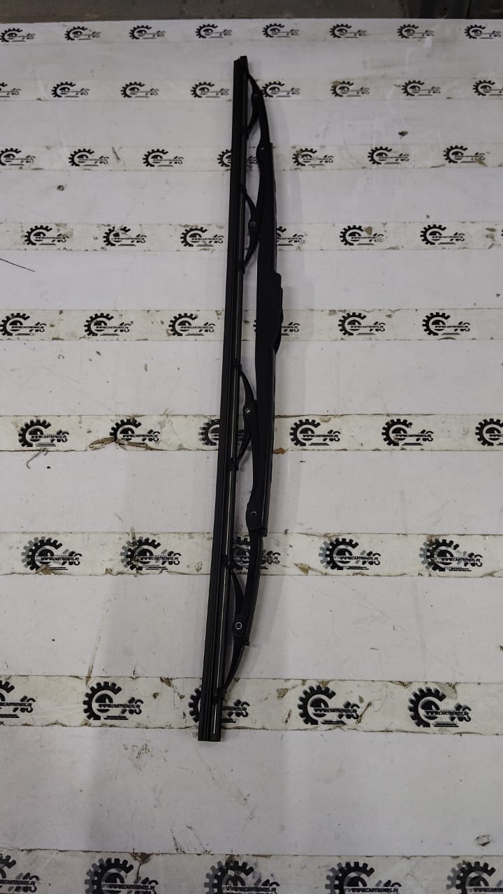 GOMECHANIC 20-inch Wiper Blade for vehicles, showing the black rubber blade and metal frame for clear windshield cleaning.