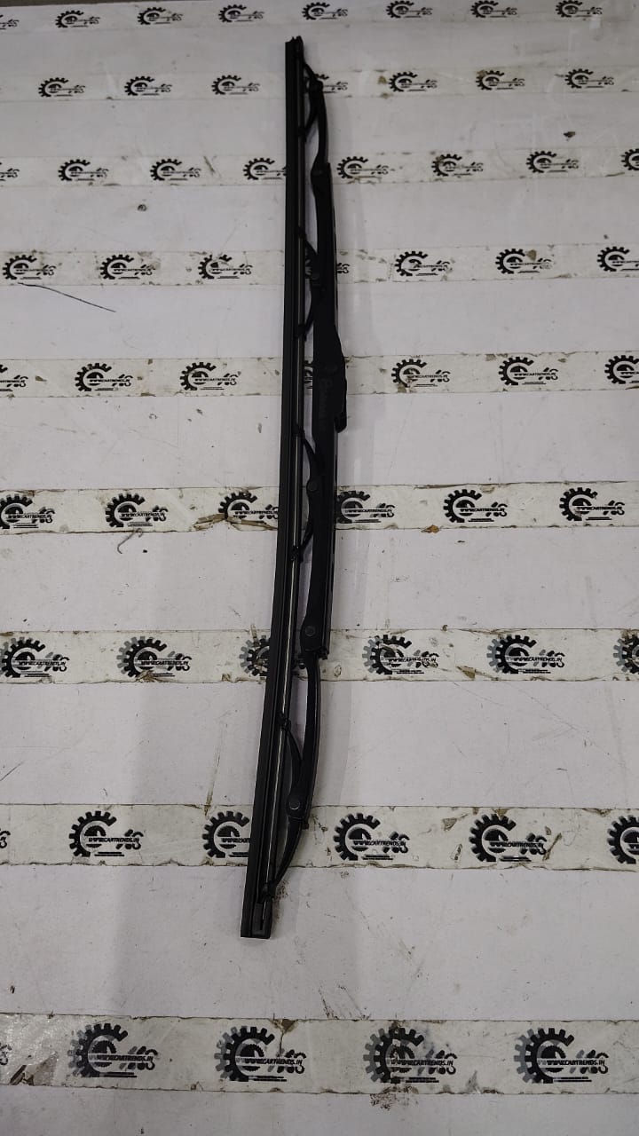 GOMECHANIC 21-inch windshield wiper blade, model GMUNHDWP021, designed for effective rain and snow clearance on vehicles.
