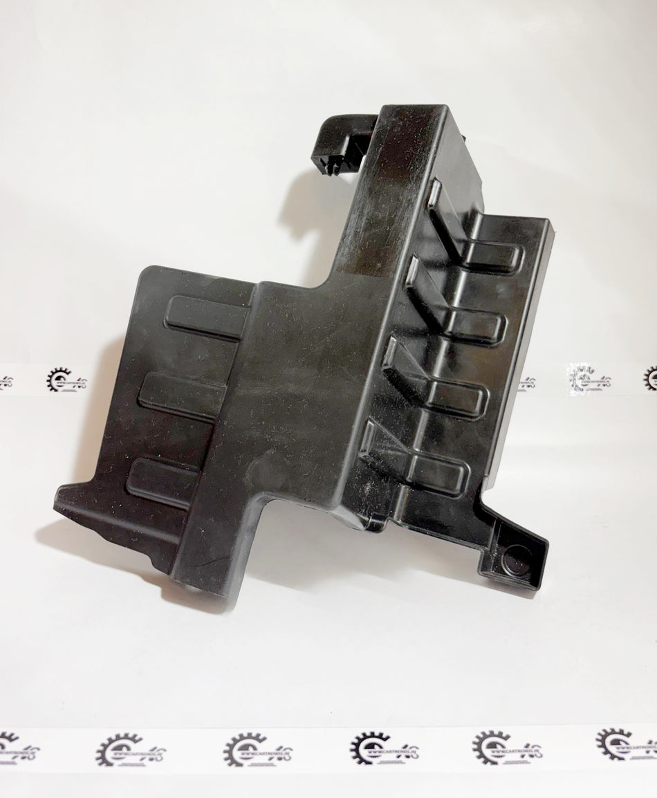 Honda air screen R front bumper 71111T9DK10 for Honda vehicles, showing the black plastic bumper component.