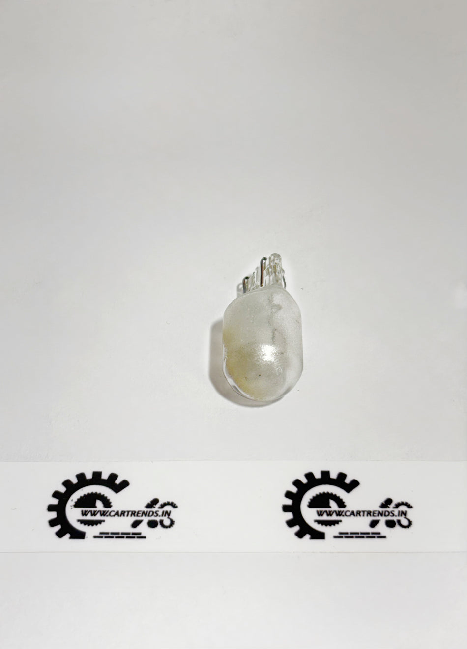 Honda 12V 21W/5W bulb for Honda vehicles, shown in a close-up image of the 34906ST5003 model.