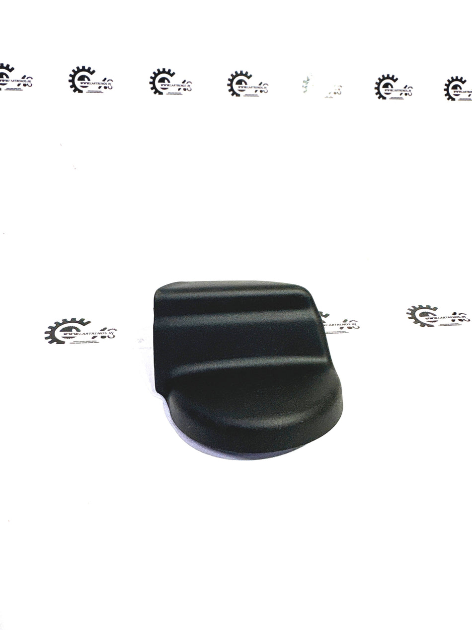 Honda NH900L seat height handle cap, black plastic part for adjusting motorcycle seat height, with model number 81222TSVD21ZA.