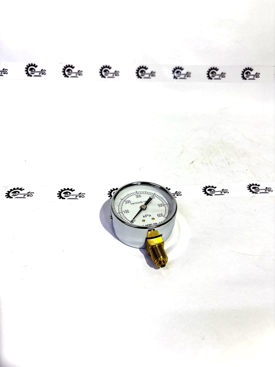 Honda gauge displaying 600kPa pressure, part number 07YAJ0010100, with clear digital or analog readout visible.