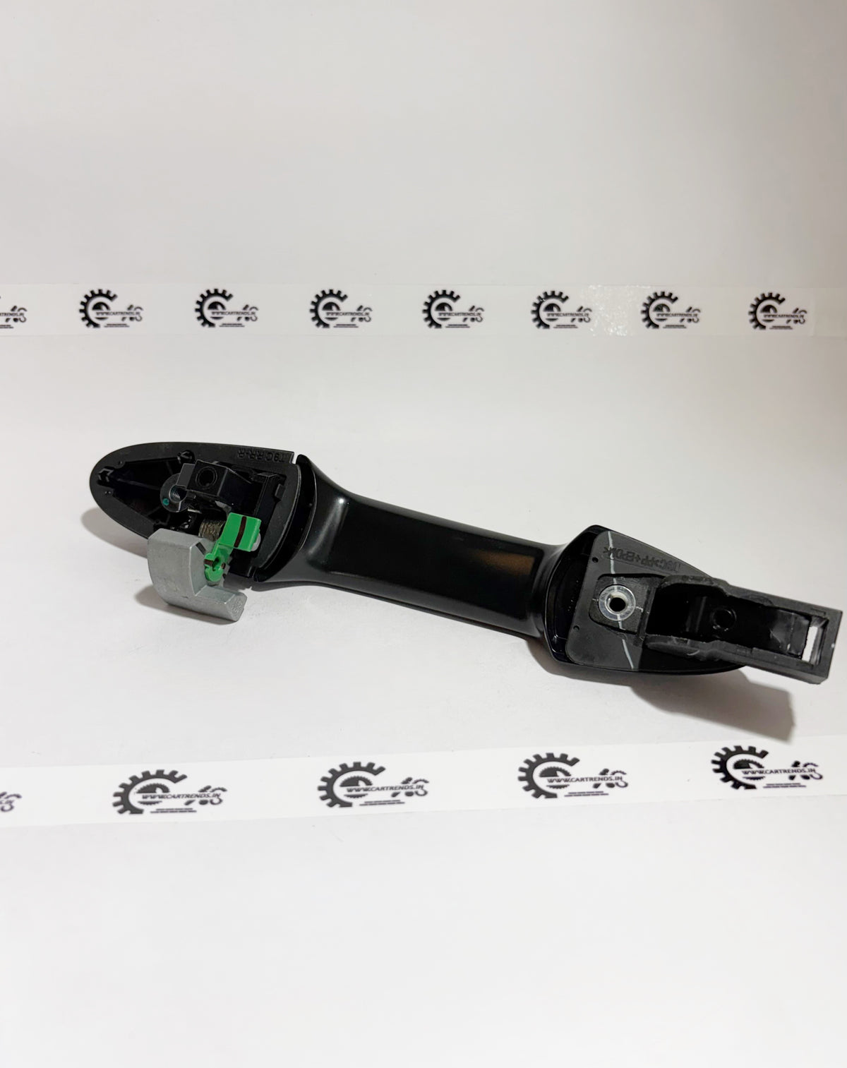 Honda right rear door handle assembly with keyhole, compatible with Honda vehicles, shown in a close-up image.