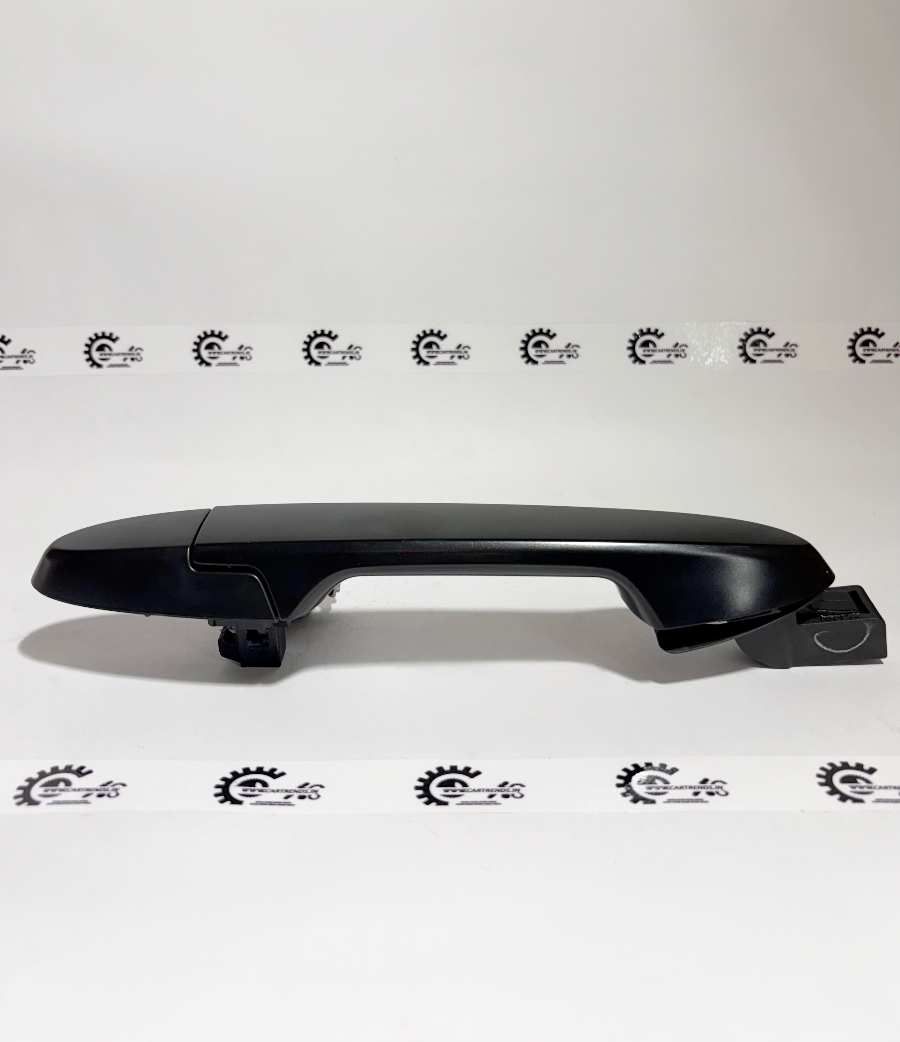 Honda handle assembly for right rear door, part number 72640TG2K01, shown in the image.