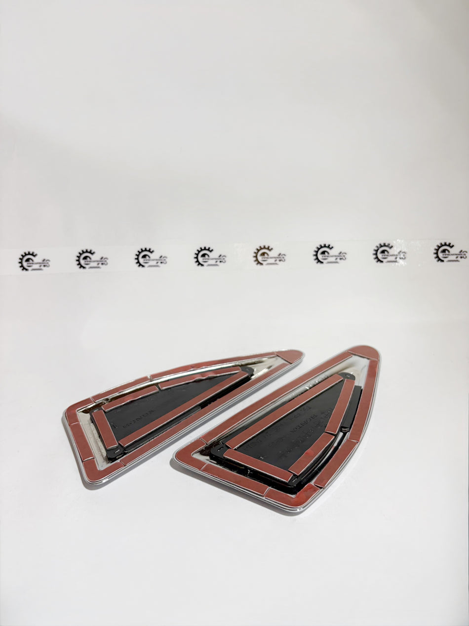 Honda Fender Garnish kit, model 08F59TSC700, showcasing the sleek exterior trim piece on a Honda vehicle.