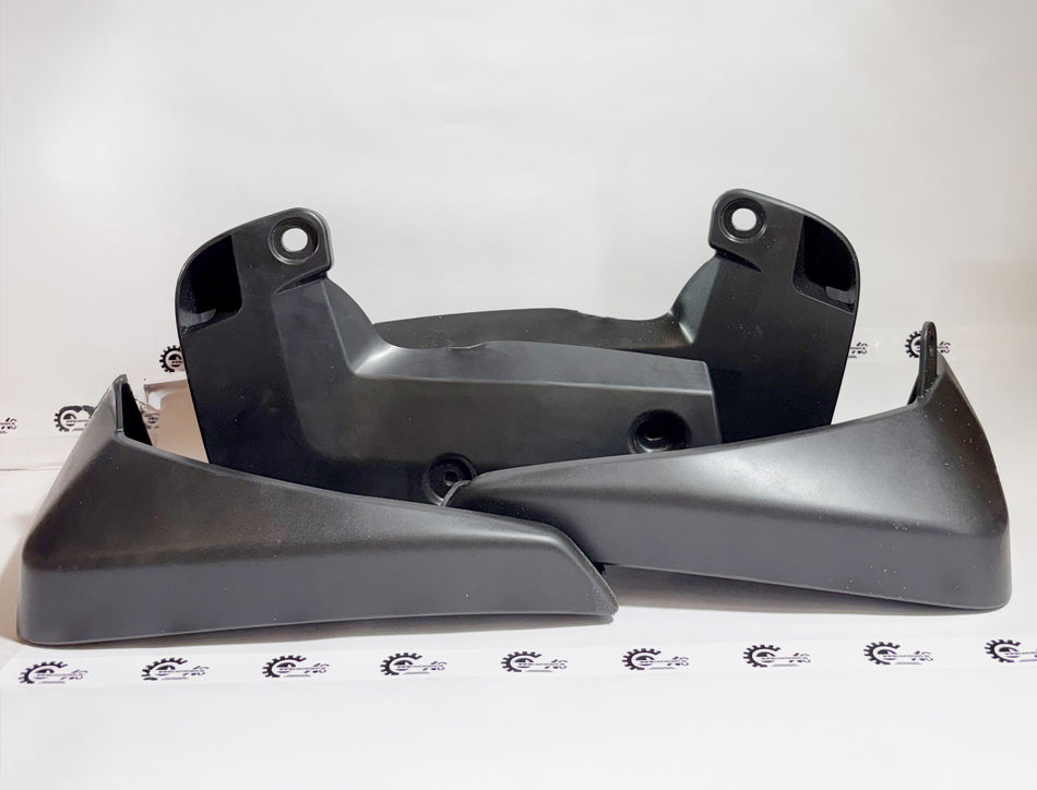 Honda mud guard set 08P0031X700, durable plastic motorcycle mud guards for Honda bikes, shown in black with mounting brackets.