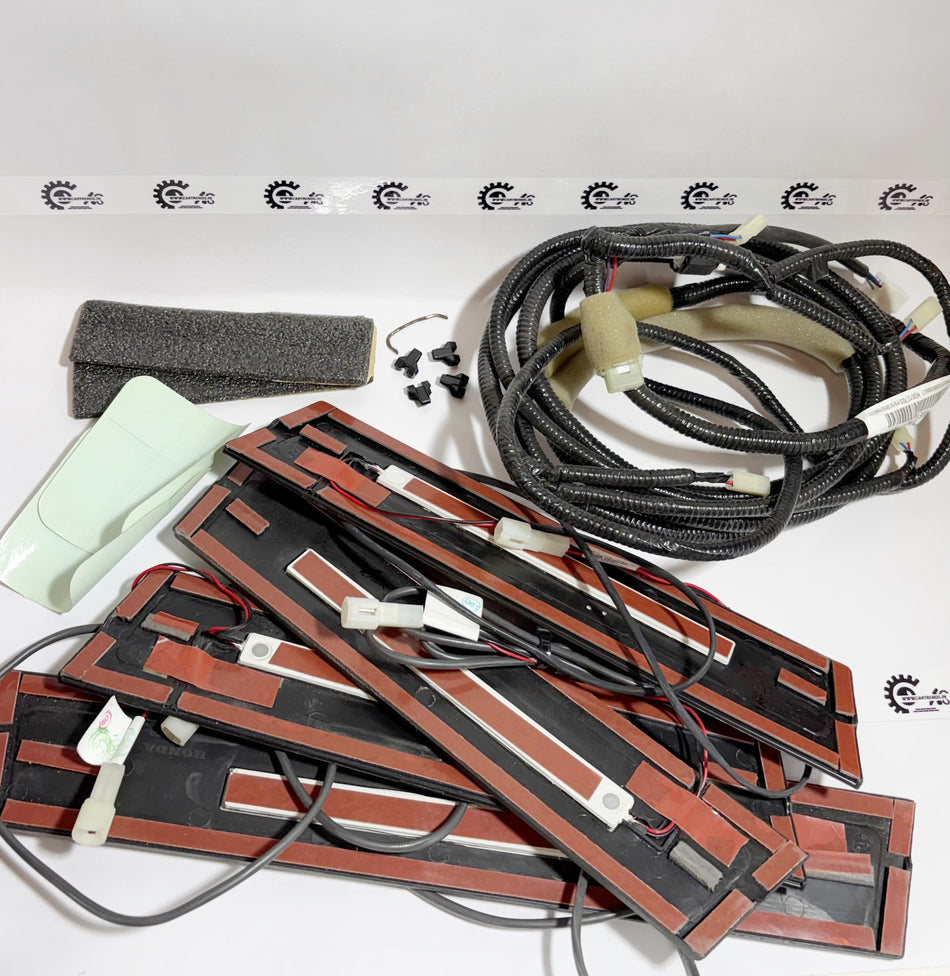 Honda Kit Step Illumination with four LED lights, designed for enhanced visibility and style on Honda vehicles.
