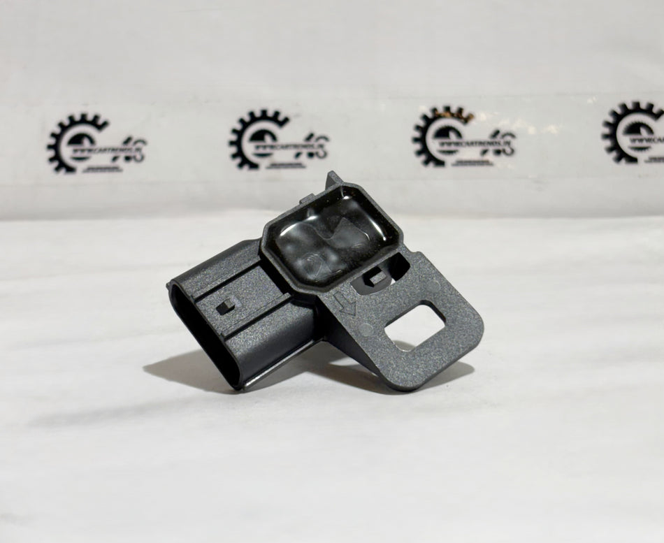 Honda sensor AS NH830M 39680TSVW11ZD, automotive part for Honda vehicles, shown in the image.