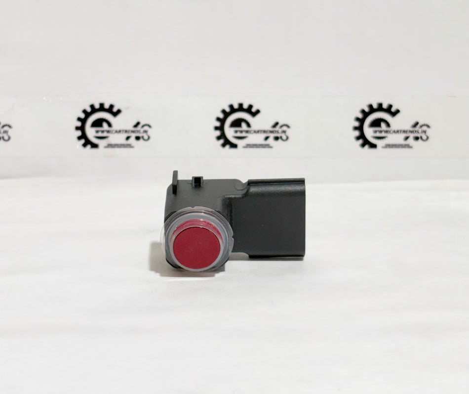 Honda sensor assembly R569M for Honda vehicles, shown in the image with close-up of the sensor component.
