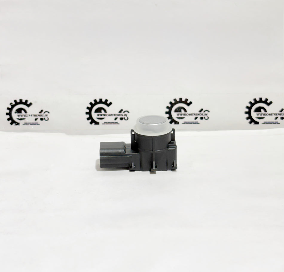 Honda parking sensor assembly without CL 39680T6AJ01ZM, close-up view of the sensor unit for vehicle parking assistance.