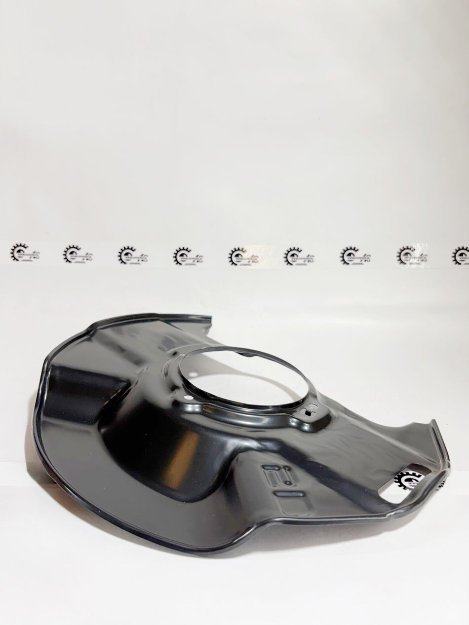 Honda Splash Guard B-45255T5B000, automotive splash guard for Honda vehicles, shown in black with mounting brackets.