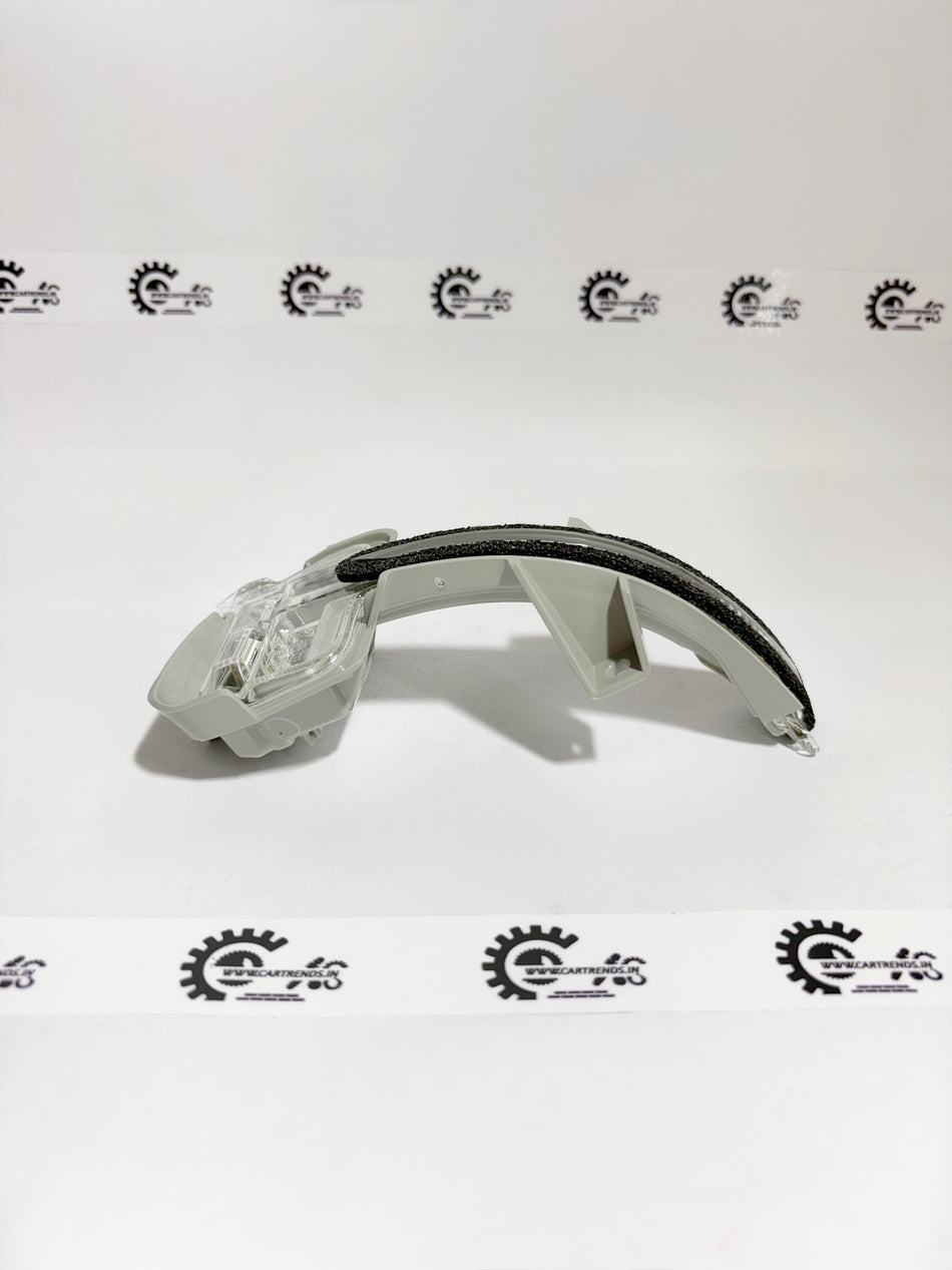 Honda Amaze right side turn light assembly, model 34300TSVK11, with clear lens and mounting bracket featuring the Honda brand.