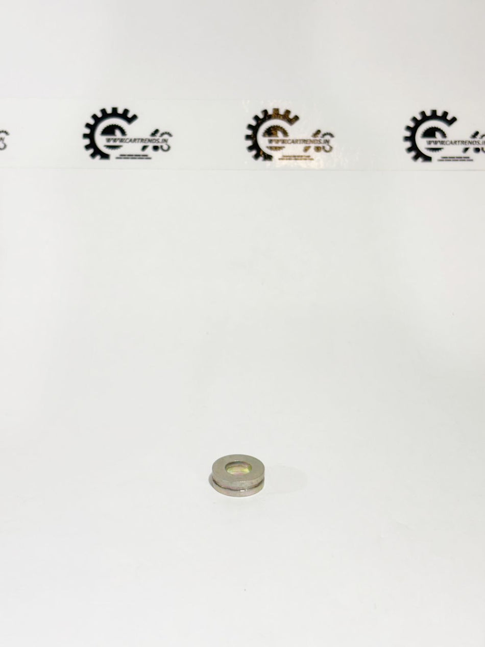 Honda washer plain 90401RAR000, a metal engine part with a circular shape and smooth surface for vehicle maintenance