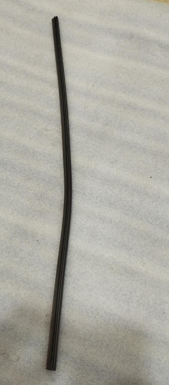 Honda wiper blade rubber, 23 inches, compatible with Honda vehicles, premium replacement part for clear windshield visibility