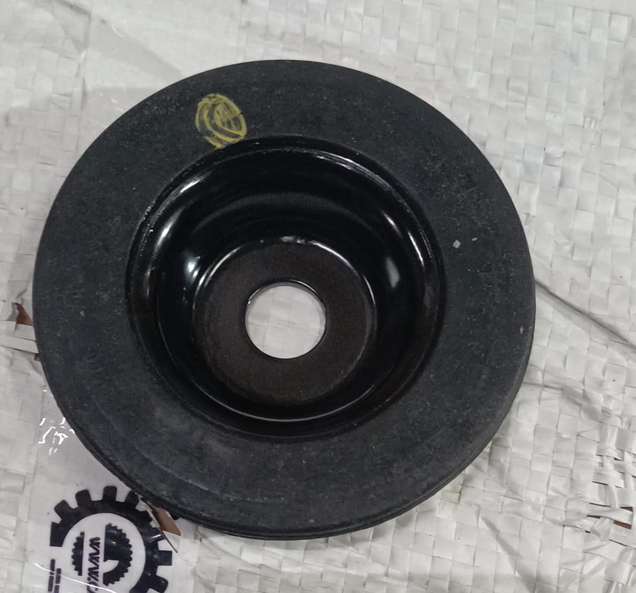 Hyundai Eon insulator cover, part number 546271J500, shown in black with textured surface and fitment details